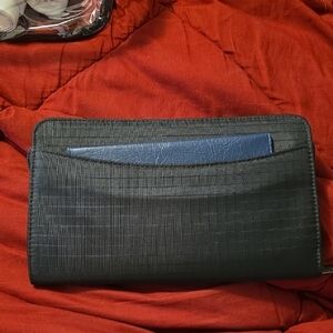 BLACK DAYTIMER WALLET